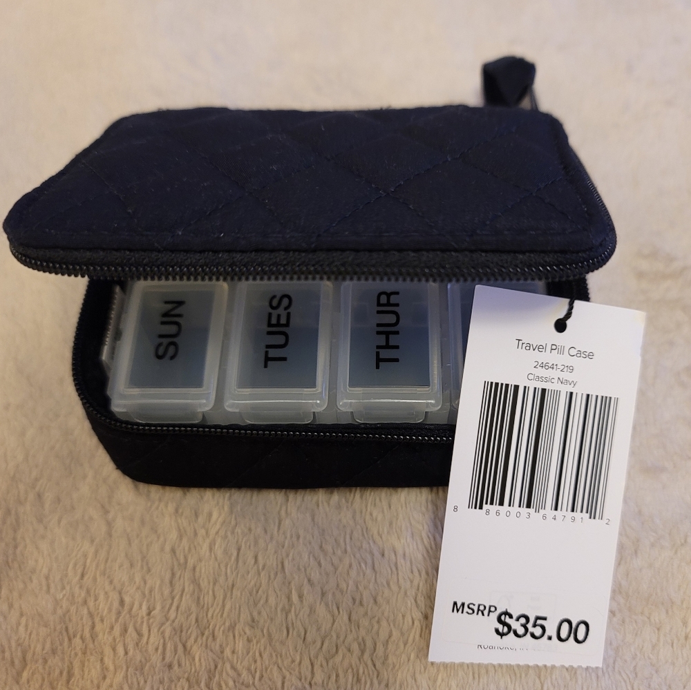 NWT Vera Bradley weekly pill box